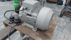 Dvouobrátkový elektromotor 1470/980ot. - 1