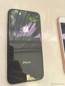 iPhone 8 jako nový - 1