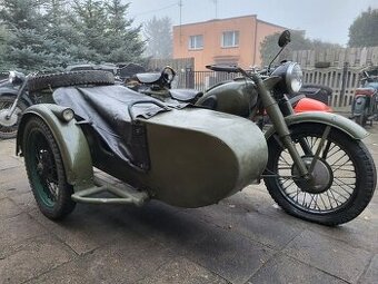 Dněpr,Ural M72 se sidecar