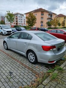 Avensis - 1