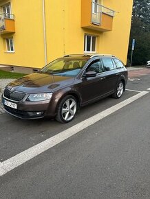 Škoda octavia 2.0 tdi 135kw 4x4 Laurin a Klement, MAX VÝBAVA