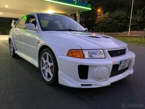 Mitsubishi Lancer EVO 5