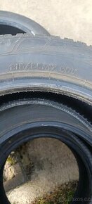 Zimní pneu  215/55 r17 - 1