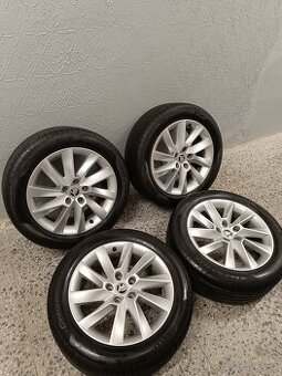 Alu kola Superb 3 7x17 ET40, Pirelli letni 215/55