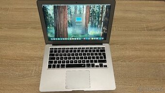 MacBook Air 13,3" 2017 / i5 / 8GB / 256GB