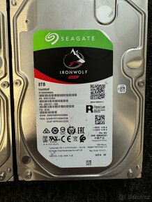 Seagate IronWolf 8TB