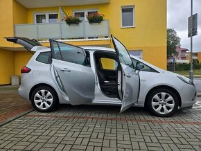 Opel Zafira 2,0DTCi 121kW 7 sedadel, navi