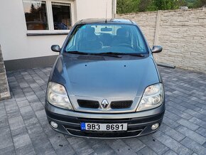 Renault Scenic 1.6i,16V automat 2000