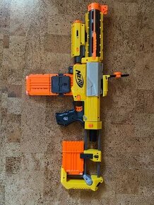 NERF N-Strike Barricade RV-10 + Recon CS-6