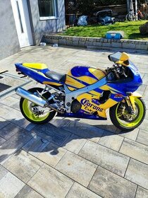 Suzuki GSX-R 1000 k2 - 1