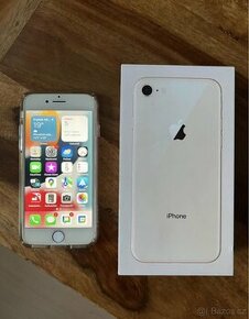 iPhone 8 zlatý + obal - 1