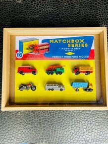 Matchbox v hlubokém rámečku super na zeď