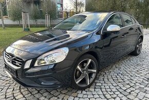 Volvo S60 2.0T5 177KW R-DESIGN-MANUÁL-Bi XEN-NAVI-VYHŘEV-PDC