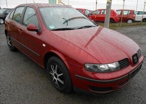 Seat Leon 1,4 i 16V 55 kW KLIMA Serviska benzín manuál