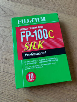 FujiFilm FP-100c SILK (Polaroid TYPE 100)