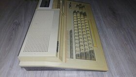 Predám počítač Sharp MZ-800 .