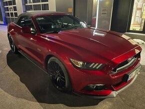 Ford Mustang Convertible 5L