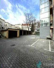 Prodej, garáž, Praha 7, Bubeneč, ulice Čechova.