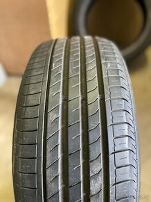 Sada 17" letních pneu Nexen 215/50 R17