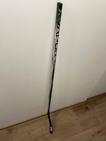 Hokejka Bauer Hyperlite 2 - 65 flex-INT