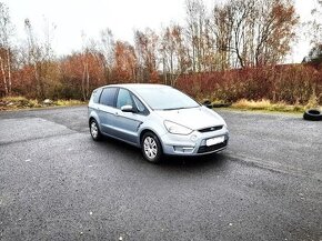 Ford S-Max 2.0 TDci 103 Kw,7-místné,Tažné zařízení