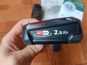 ♠♠♣ Akumulátor Bosch zelený 18V 2,5 Ah ♣♣ - 1