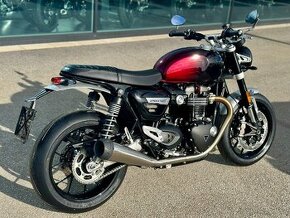 Nový Triumph Speed Twin 1200 Stealth speciální edice