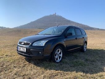 Ford Focus combi 1.4i 74 kw r.v. 2006