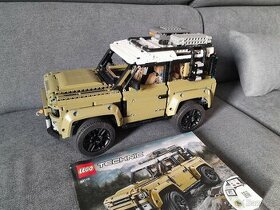 LEGO Technic 42110 Land Rover Defender