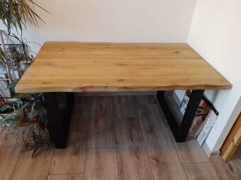 Dining table, solid oak top, under warranty,James WOOD brand - 1