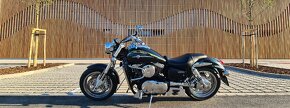 Kawasaki vulcan mean streak 1600
