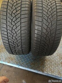 215/40 r18 215/40/18