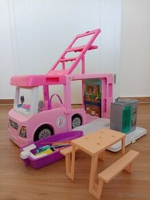 Barbie karavan