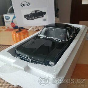 1:12 Ford mustang Espace f1  Otto. -