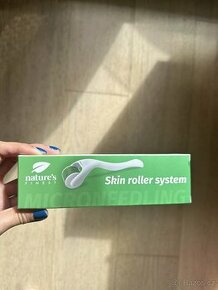 DERMA FACE ROLLER-NOVE