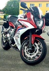 Honda CBR650F - 1