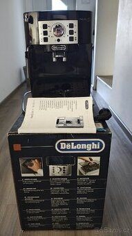 Plně funkční automaticky kávovar Delonghi MagnificaS - 1