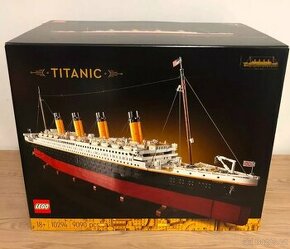 Lego : Titanic 10294