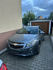 benzínový Chevrolet Cruze combi 2014