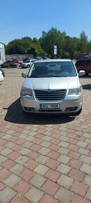 Prodám Chrysler Voyager 2,8 TD