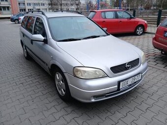 Opel Astra  1.6i 74 KW. Rok 2003. Klima, Tažné 