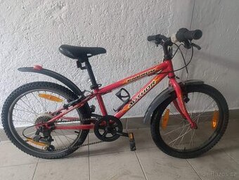 prodám tři jízdní kola