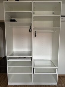 Ikea system Pax