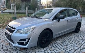 SUBARU IMPREZA 1.6i BENZÍN 4x4 AUTOMAT-VYHŘEV-SERVISKA-2017