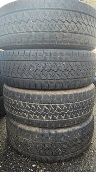 235/65R16C