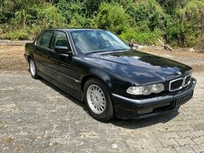 BMW 750i E38