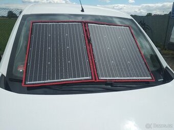 KARAVAN Solární panel 110W/12V včetně reg