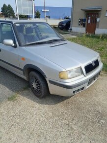 Skoda Felicia 1.3 50kw,tažné,rádio usb,