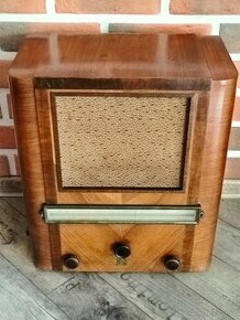 Starožitné rádio Telefunken T345 WL, rok 1932