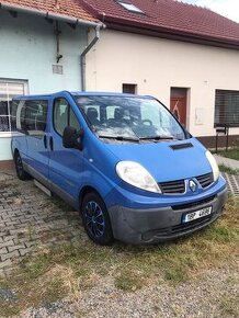 Prodám Renault Trafic 2,5 dCi plošina pro převoz invalidy